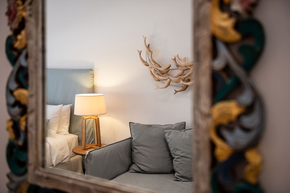 Avra Venetian Harbour Apartments 15/50