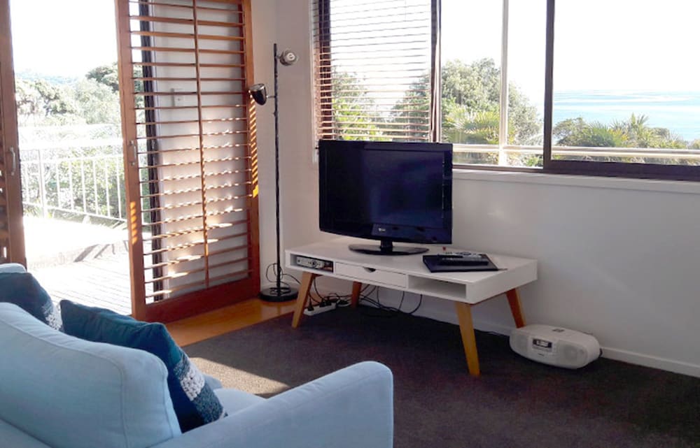 ONETANGI BEACH APARTMENTS 36/69