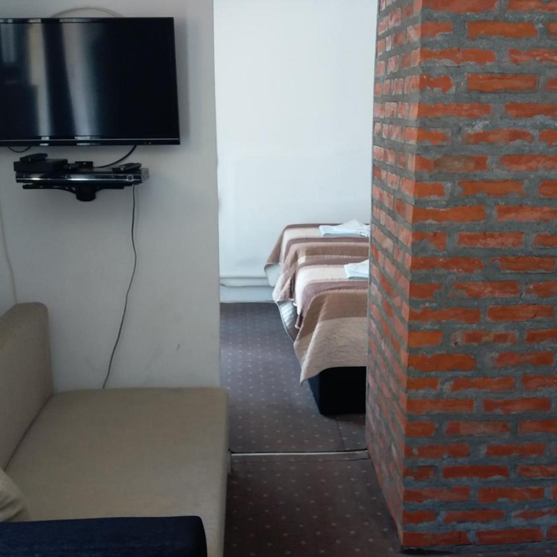 Gros Hotel 24/50