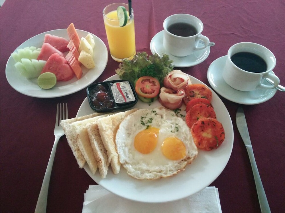 Grand La Walon Hotel 54/66