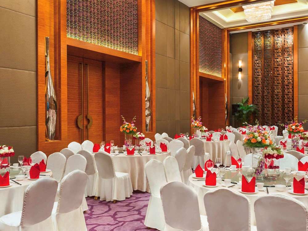 Movenpick Hotel Enshi 65/67