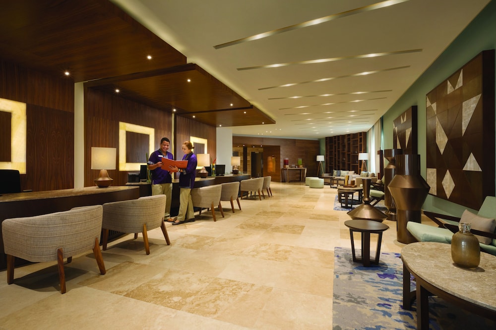 HYATT ZIVA CANCUN 57/75