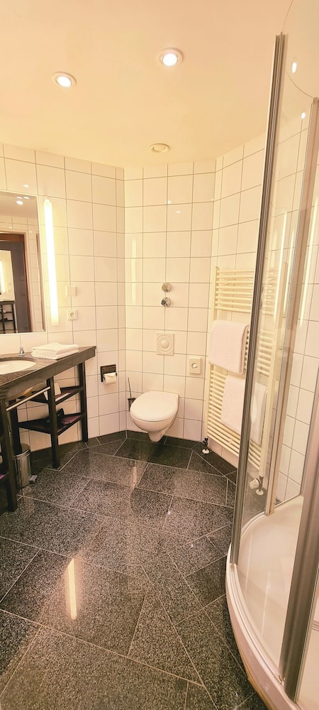 Mintrops Stadt Hotel Margarethenhohe 24/50