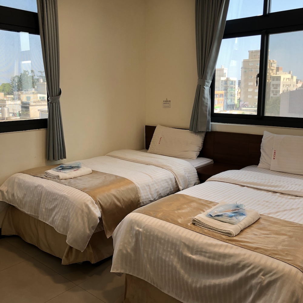 Frank's Hostel 27/50