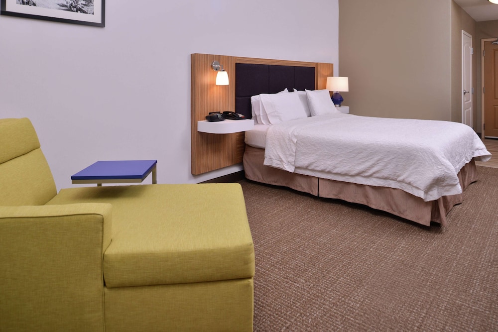 Hampton Inn and Suites Woodland - Sacramento Area 11/53