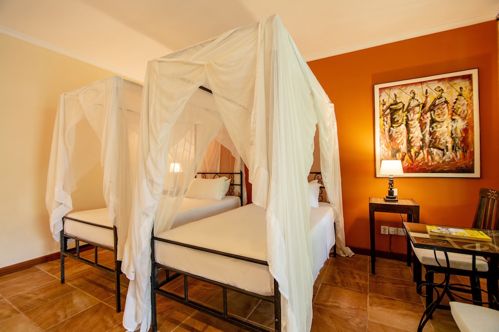 Mediterraneo Hotel 18/72