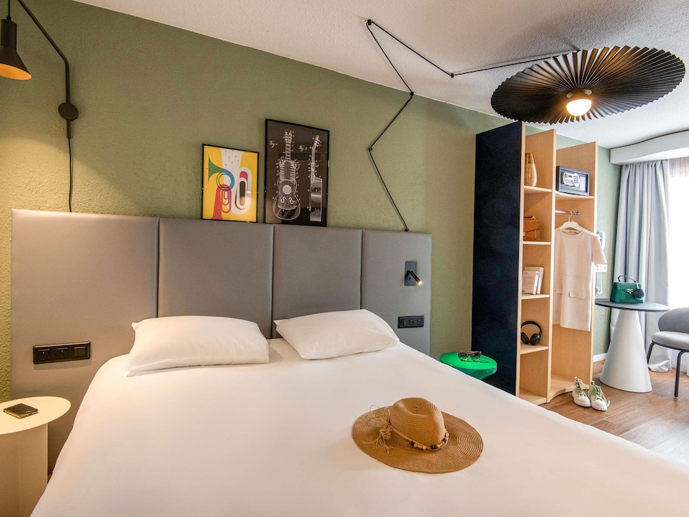 ibis Cannes Centre 26/61