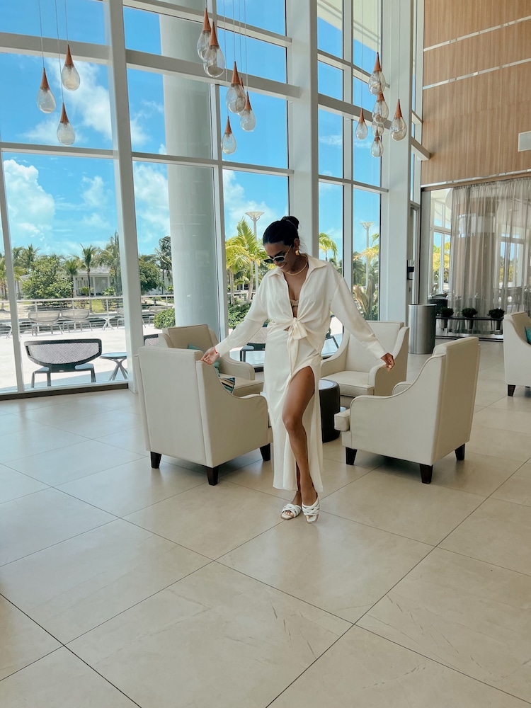 Hilton At Resorts World Bimini 25/49