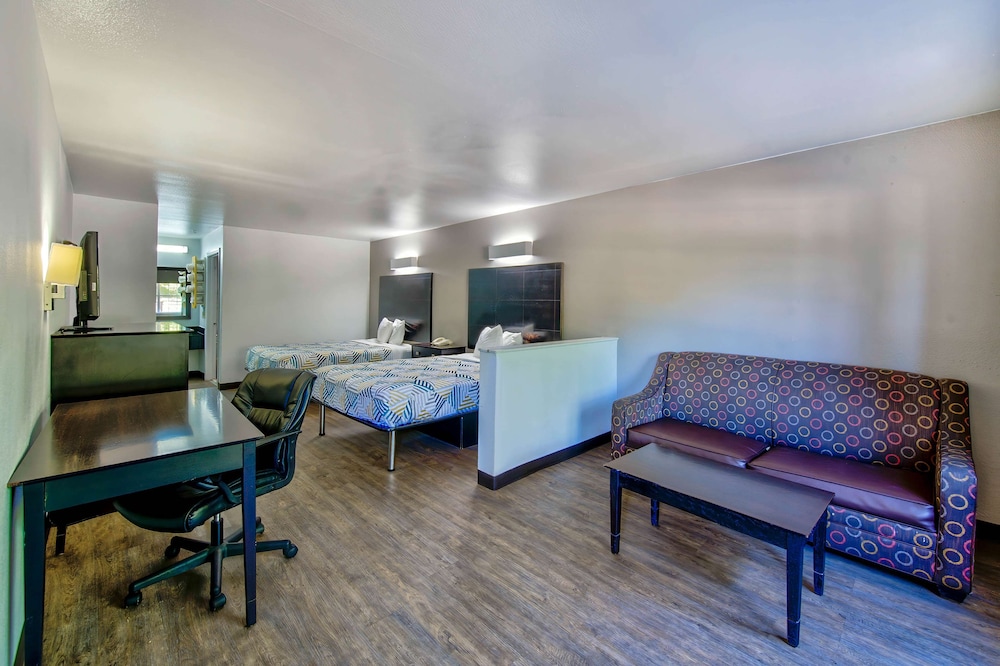 Motel6 Arlington, TX 43/58