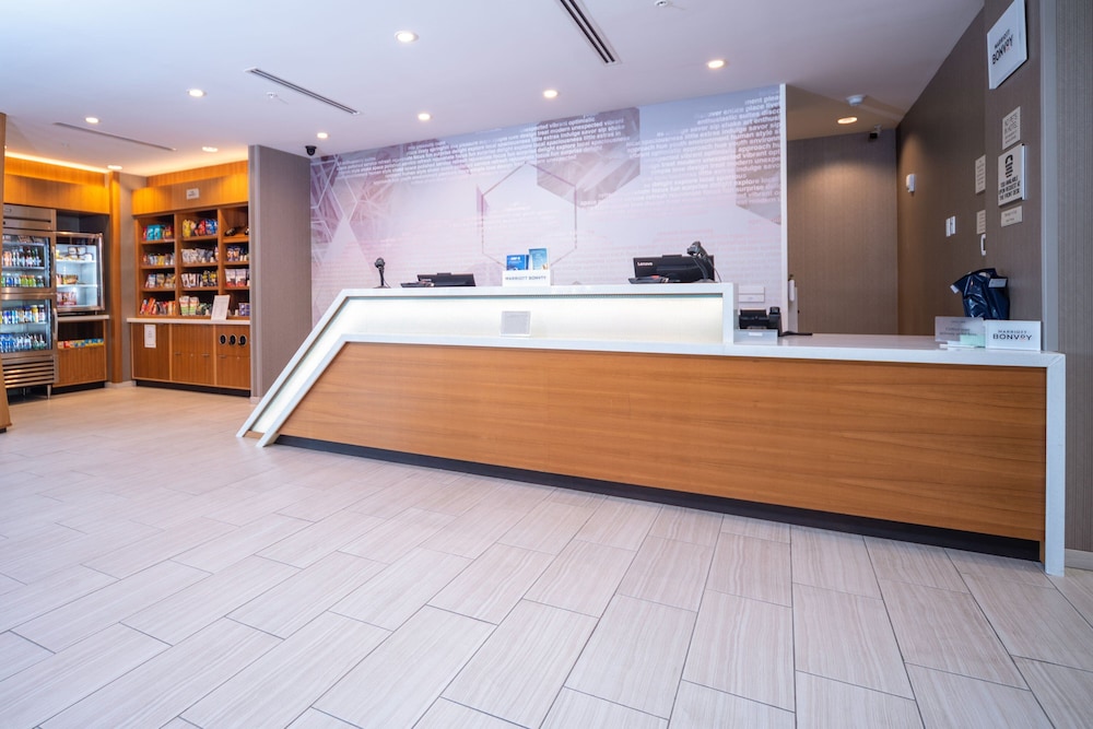 SpringHill Suites by Marriott Kenosha 4/49