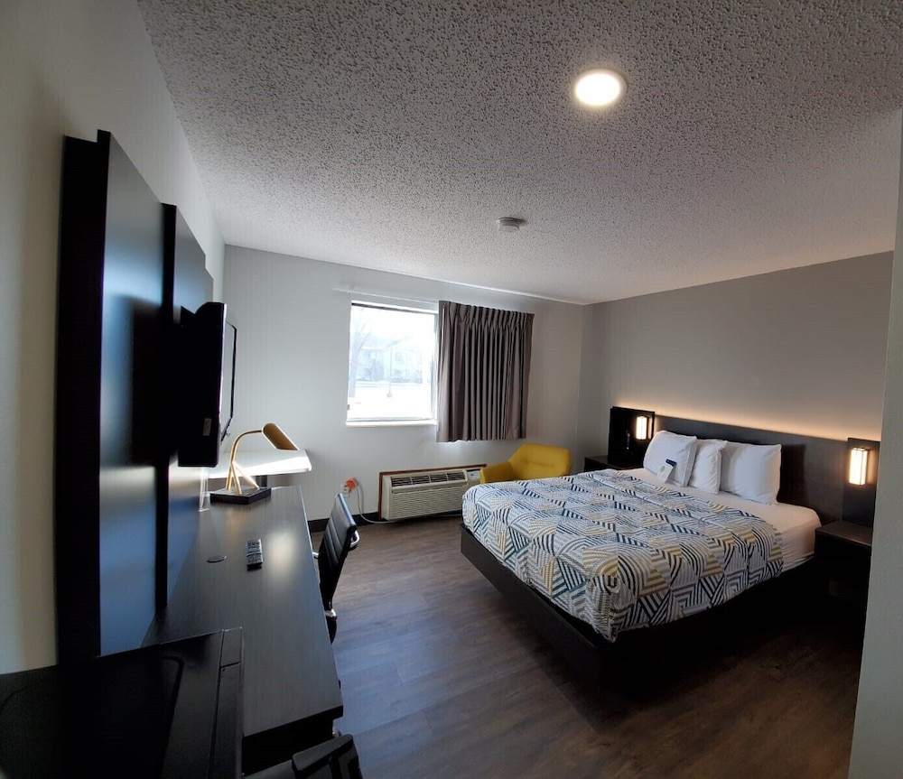 Motel6 Kewanee, IL 11/62
