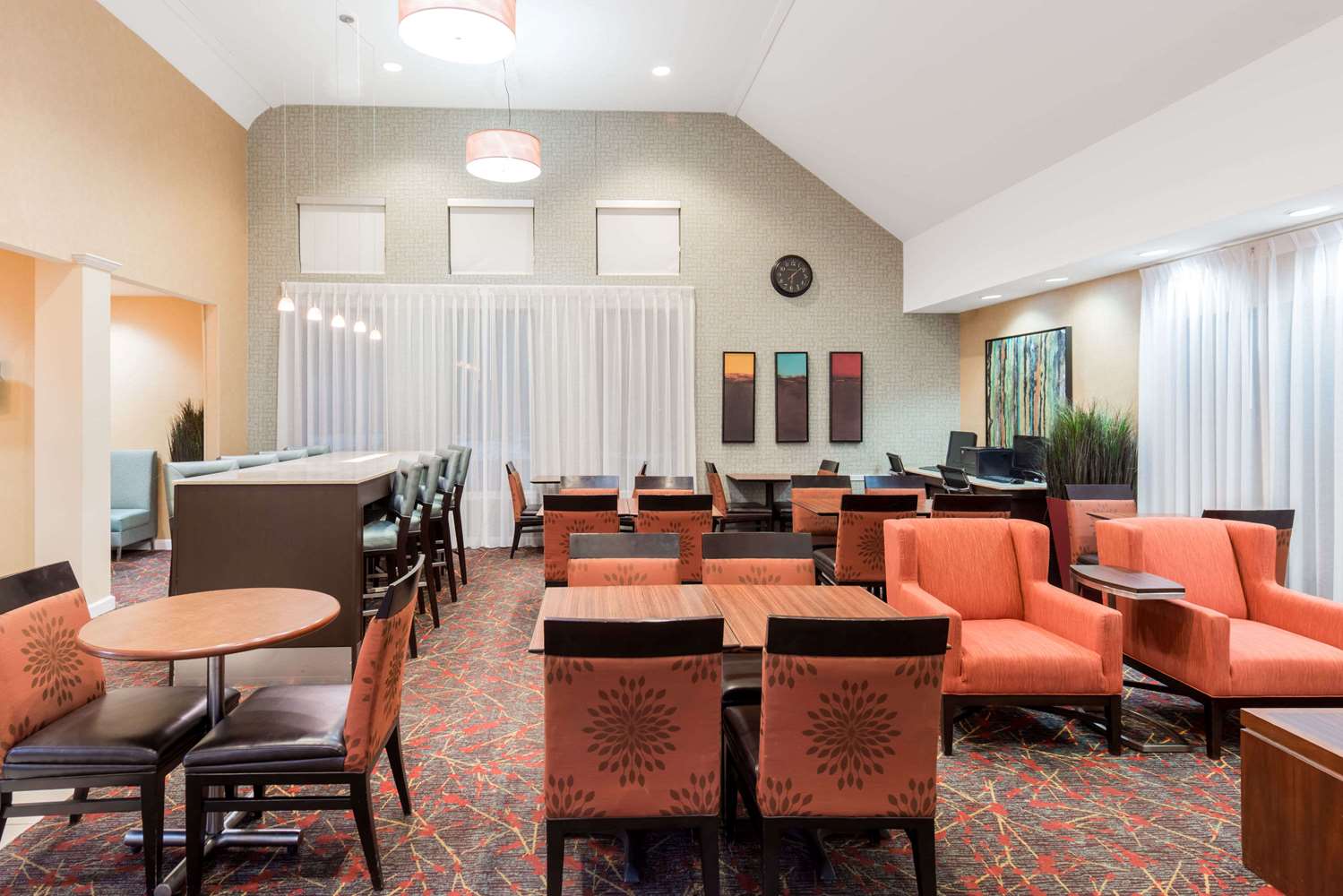 Craigshire Suites St Louis Westport Plaza 34/40