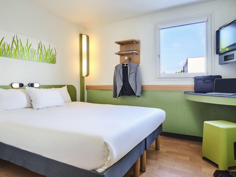 Ibis Budget Versailles Coignieres 20/50