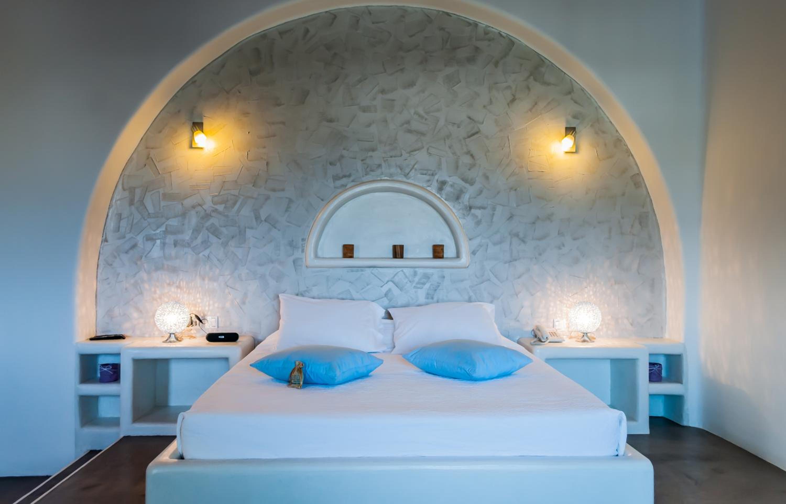 Eiriana Luxury Suites 26/60