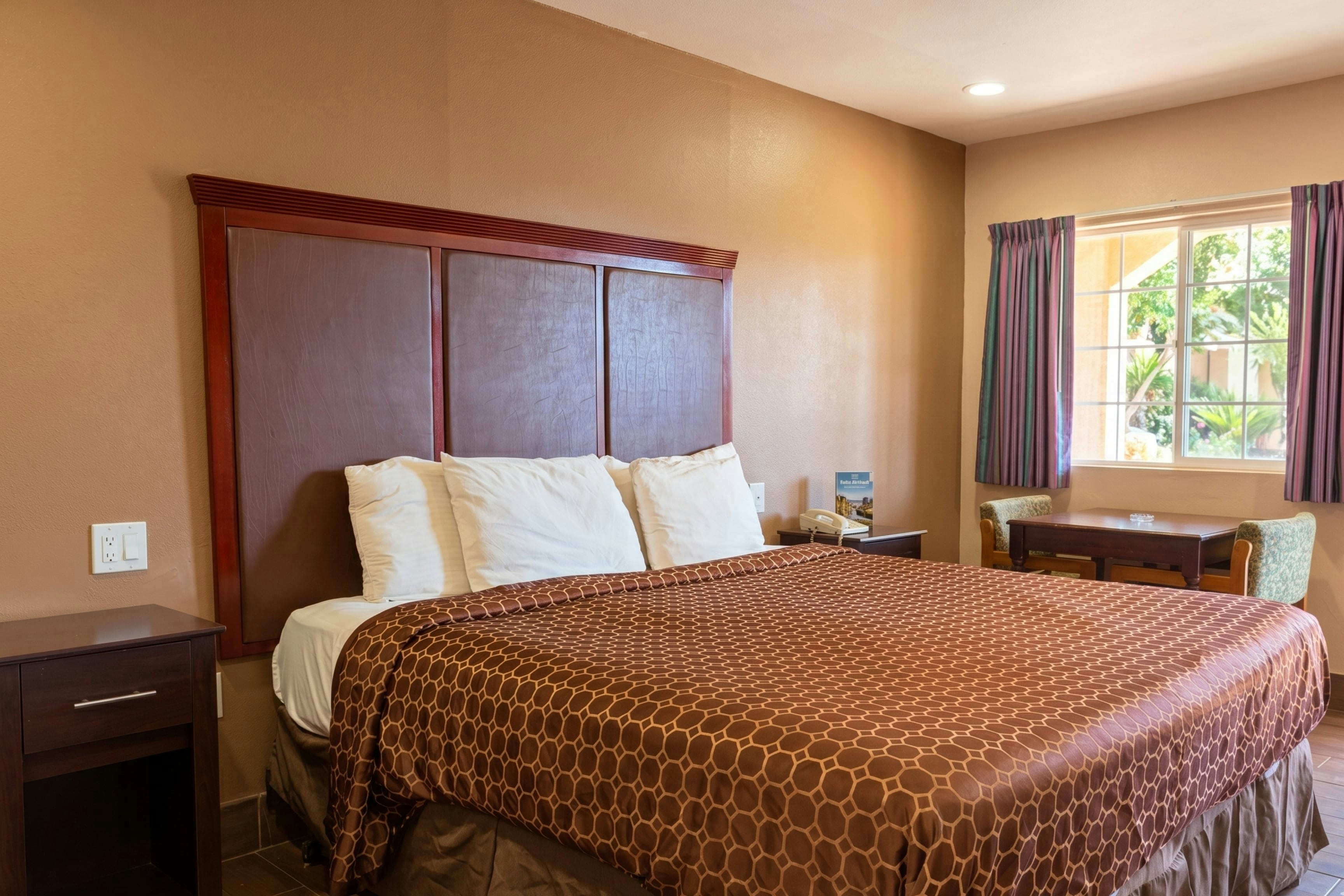 Economy Inn Longview, TX 3/10