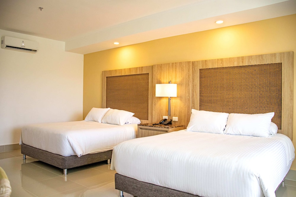 Hotel Campestre Las Camelias 25/71