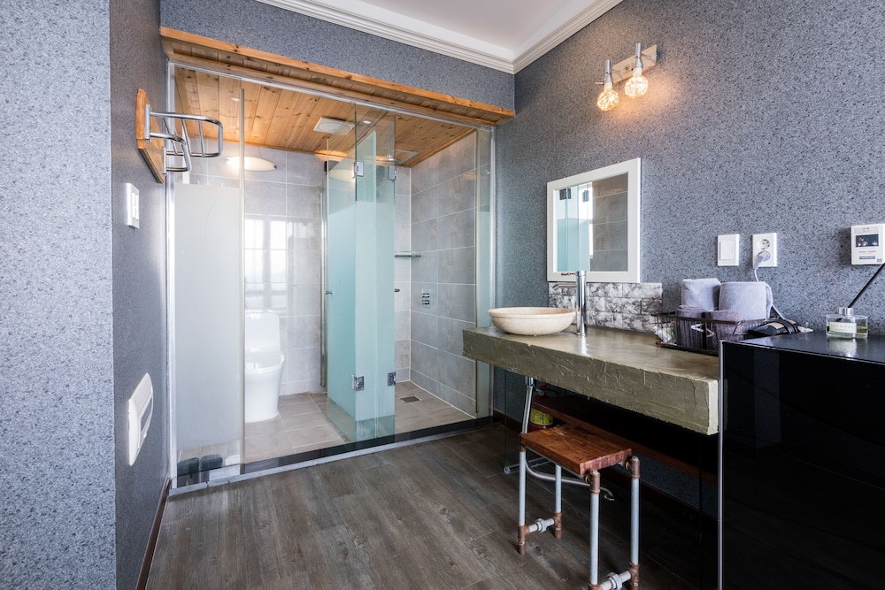 Aqua BEAutique 46/49