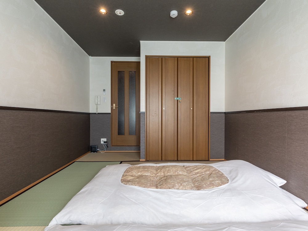 Tabist Sparkling Dolphins Inn Kyoto (ex Sparkling Dolphins Inn Kyoto) 18/33