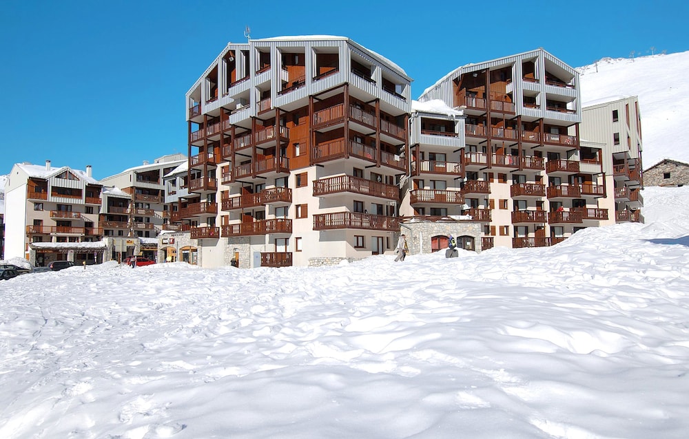 LE HAMEAU DU BORSAT 42/50