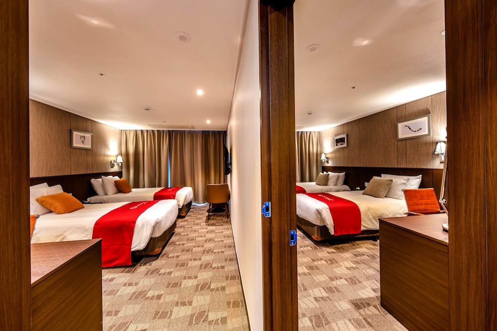 Ramada by Wyndham Jeju City Hall 17/36