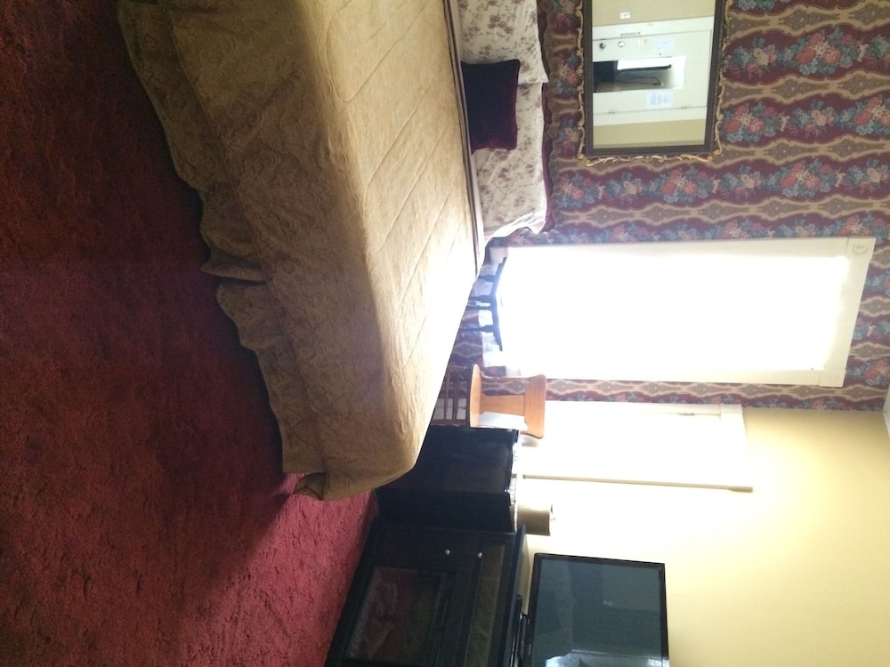 The Courtland Hotel and Day Spa 31/76