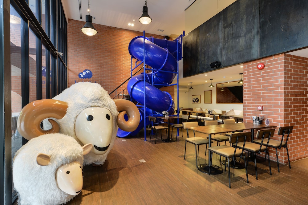 KOKOTEL BANGKOK SURAWONG 41/55