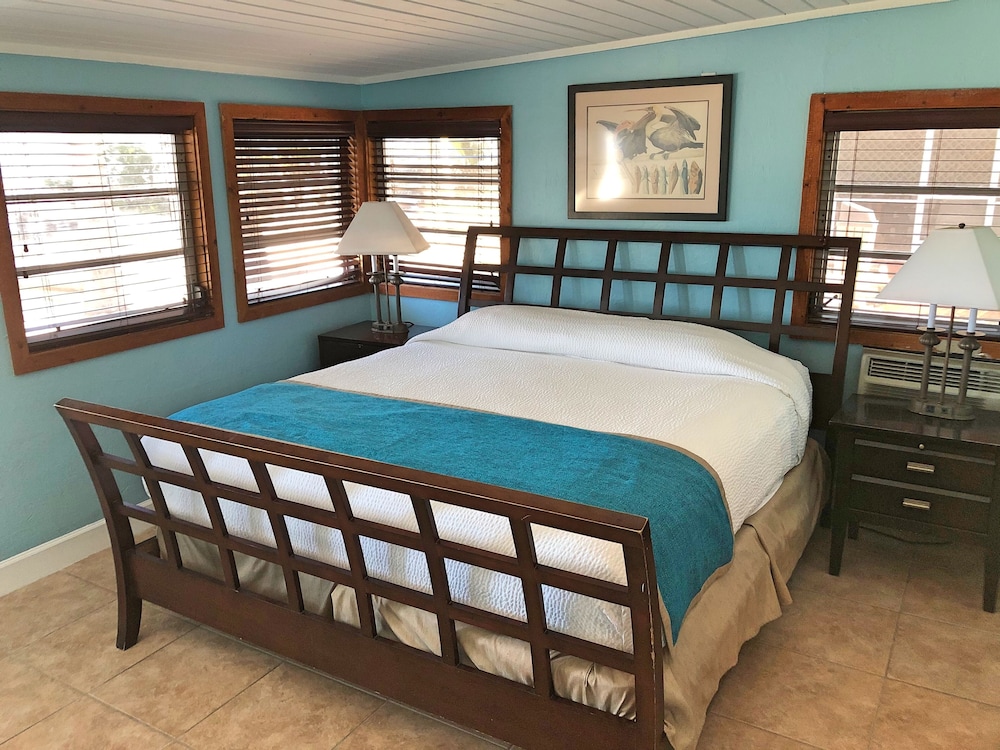 The Pelican Key Largo Cottages 19/76