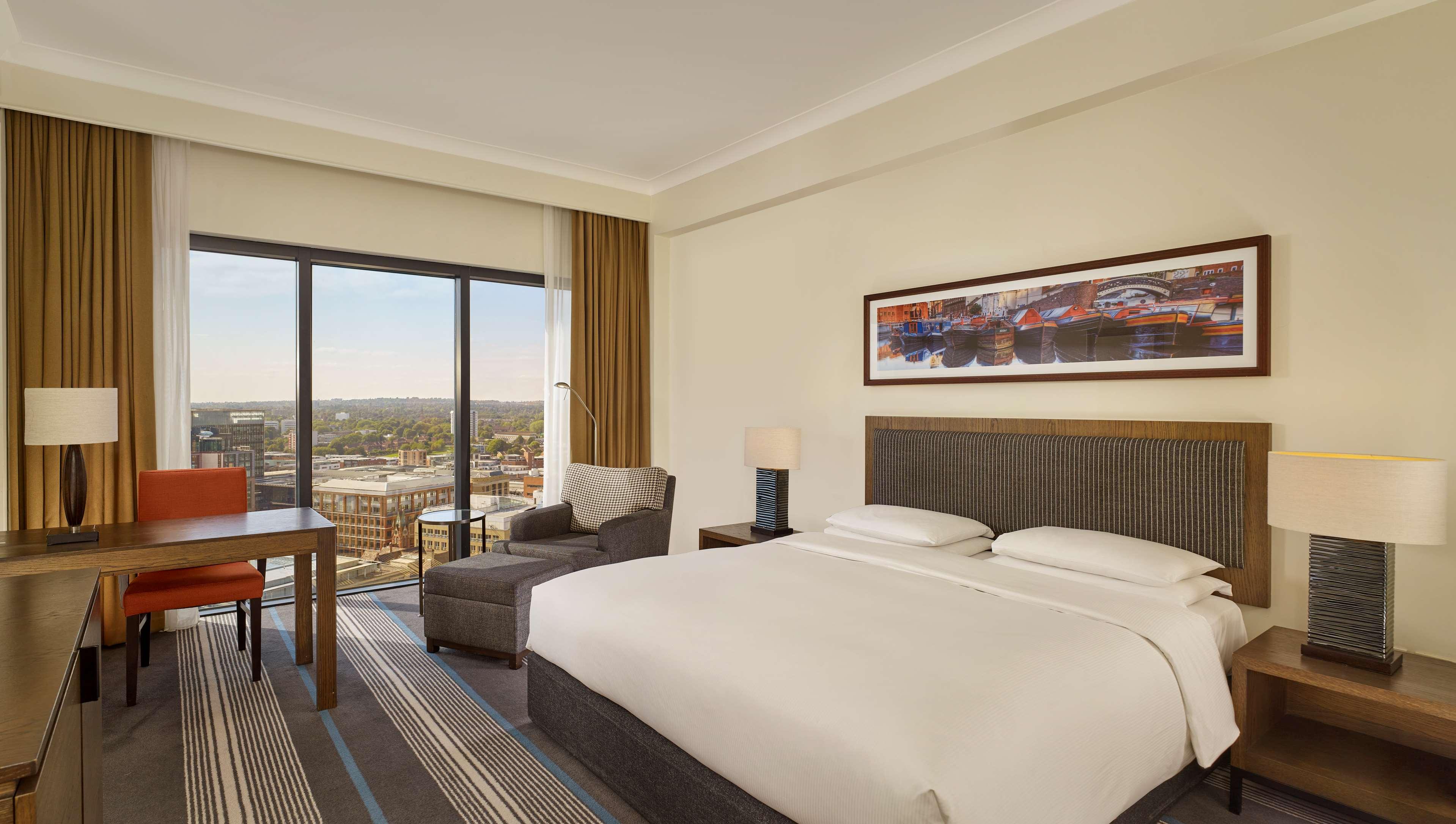 Room, Double Bed, Canal View