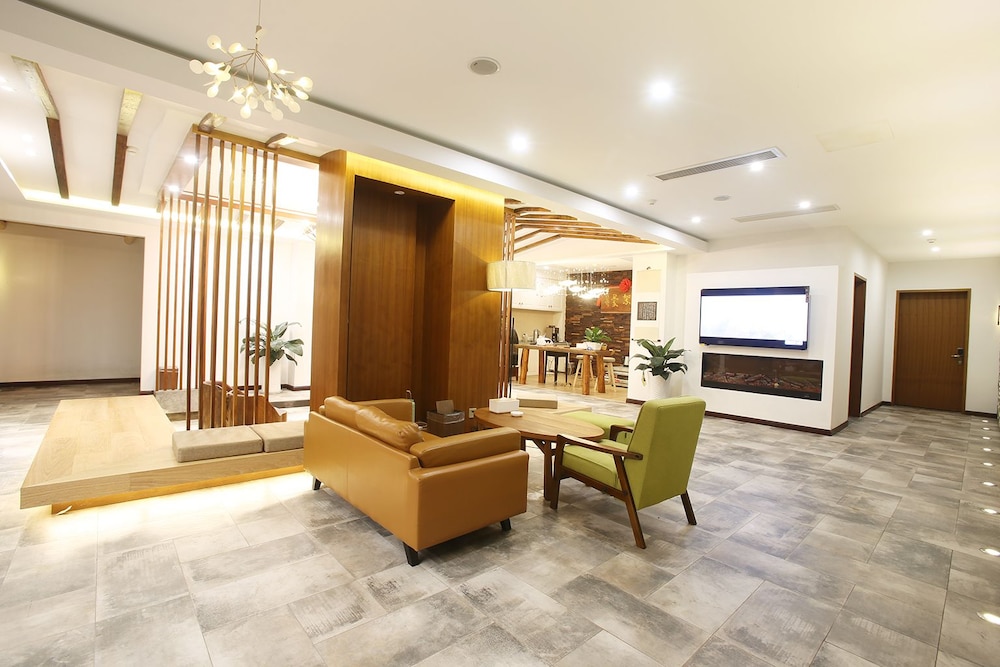 Fishman Homestay 36/56