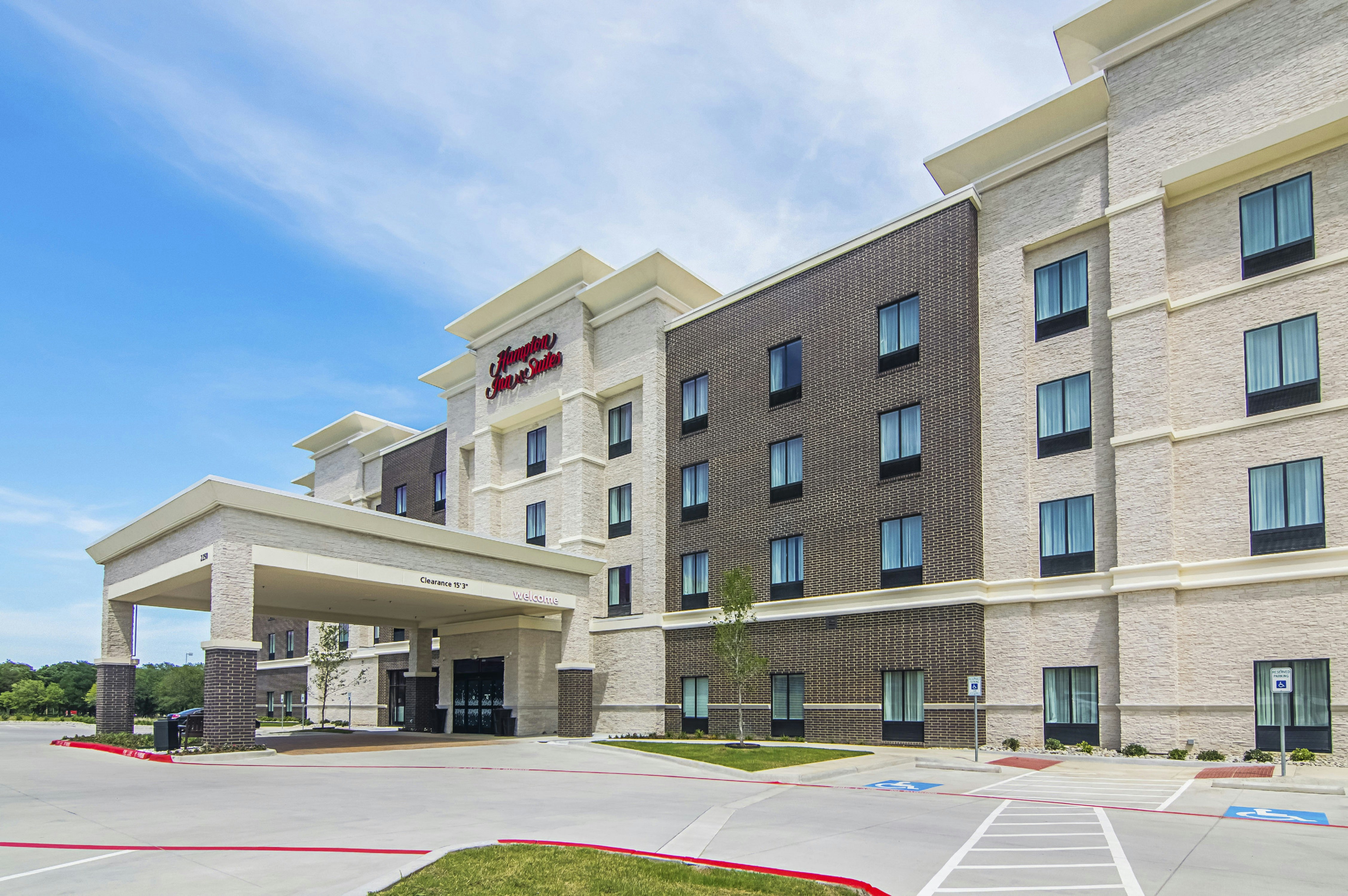 Hampton Inn & Suites Dallas/Richardson 17/19