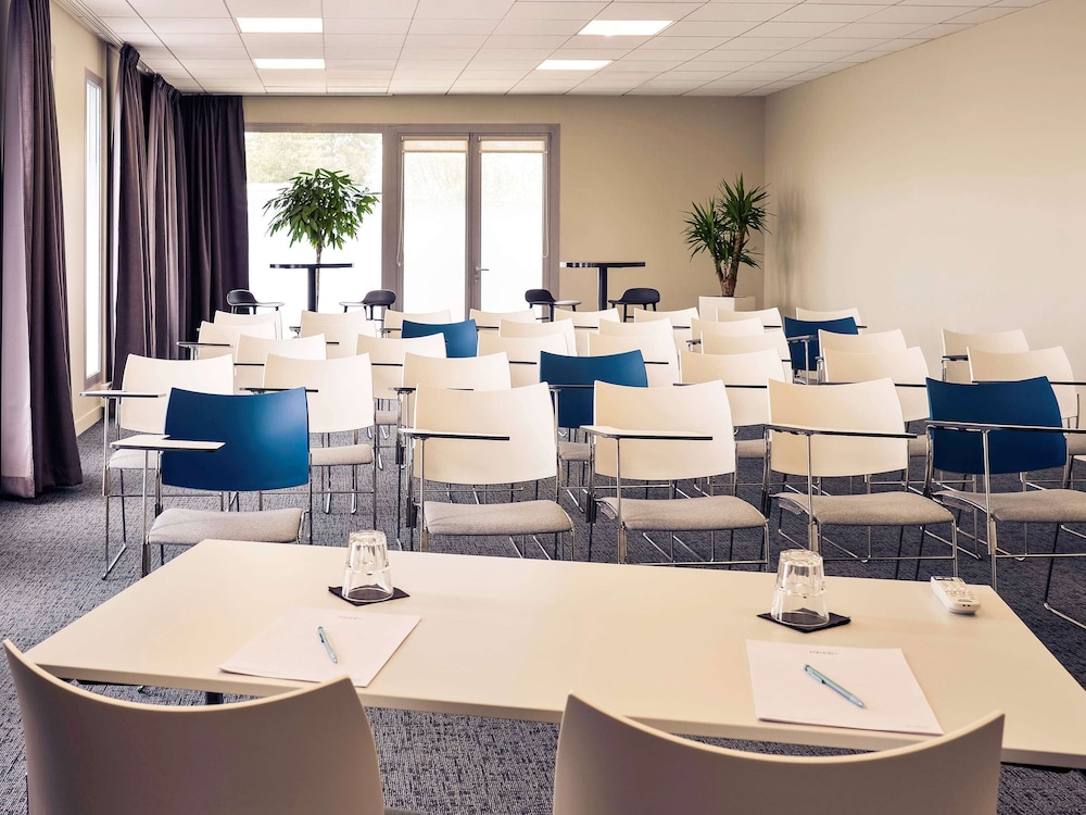 Mercure Lyon Genas Eurexpo 39/50