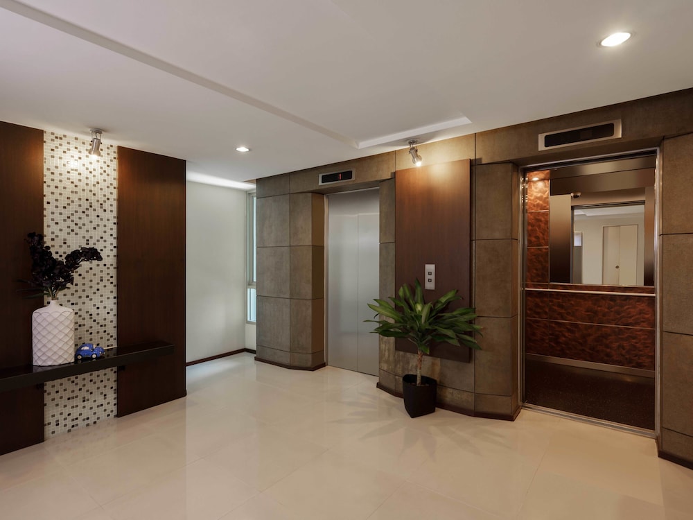 Silom Lofts Hotel 7/47