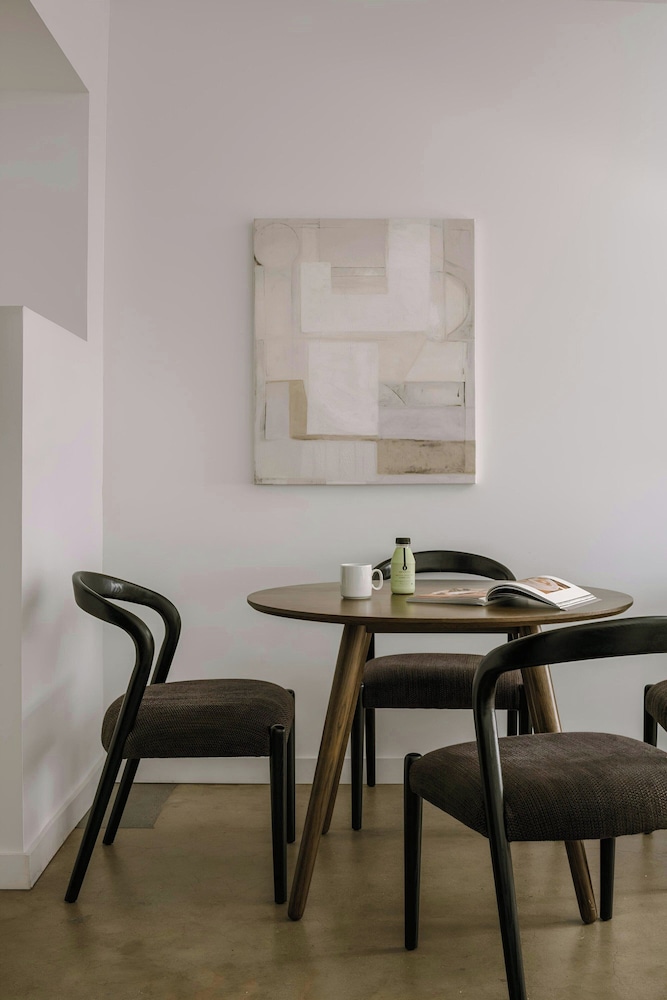 Sonder by Marriott Bonvoy The Winfield Apartments Downtown LA 42/58