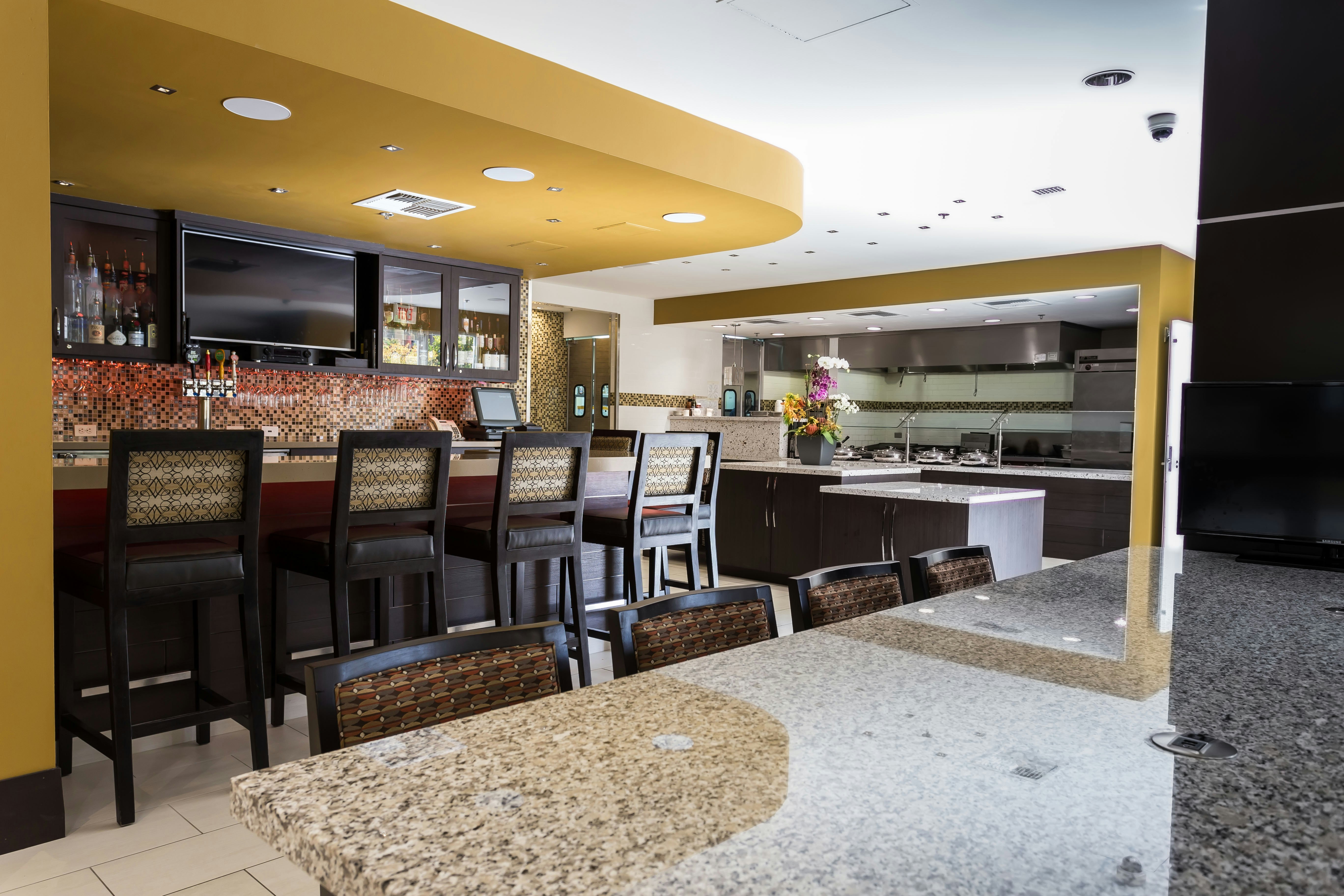 Hilton Garden Inn San Mateo 23/29