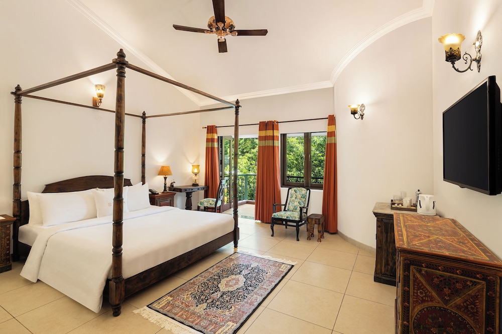 Deluxe, Twin Beds