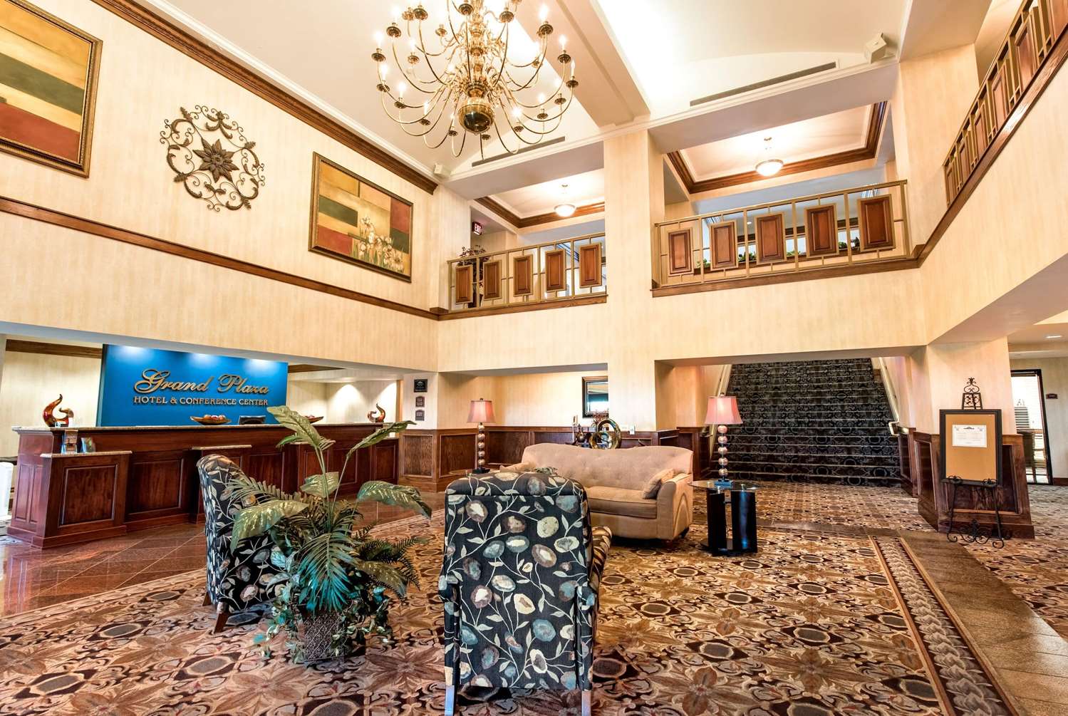 Grand Plaza Hotel 19/34