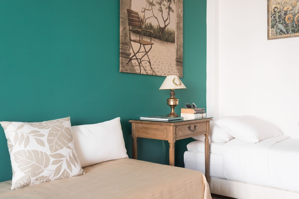 Tinos Resort Hotel 12/50