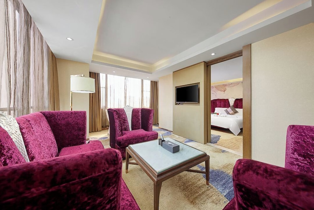 Kaiserdom Hotel Huayue 37/50