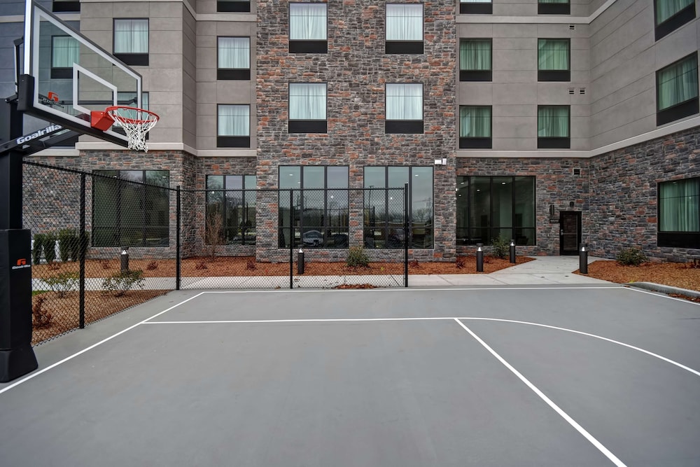 Homewood Suites By Hilton Orange New Haven 28/51