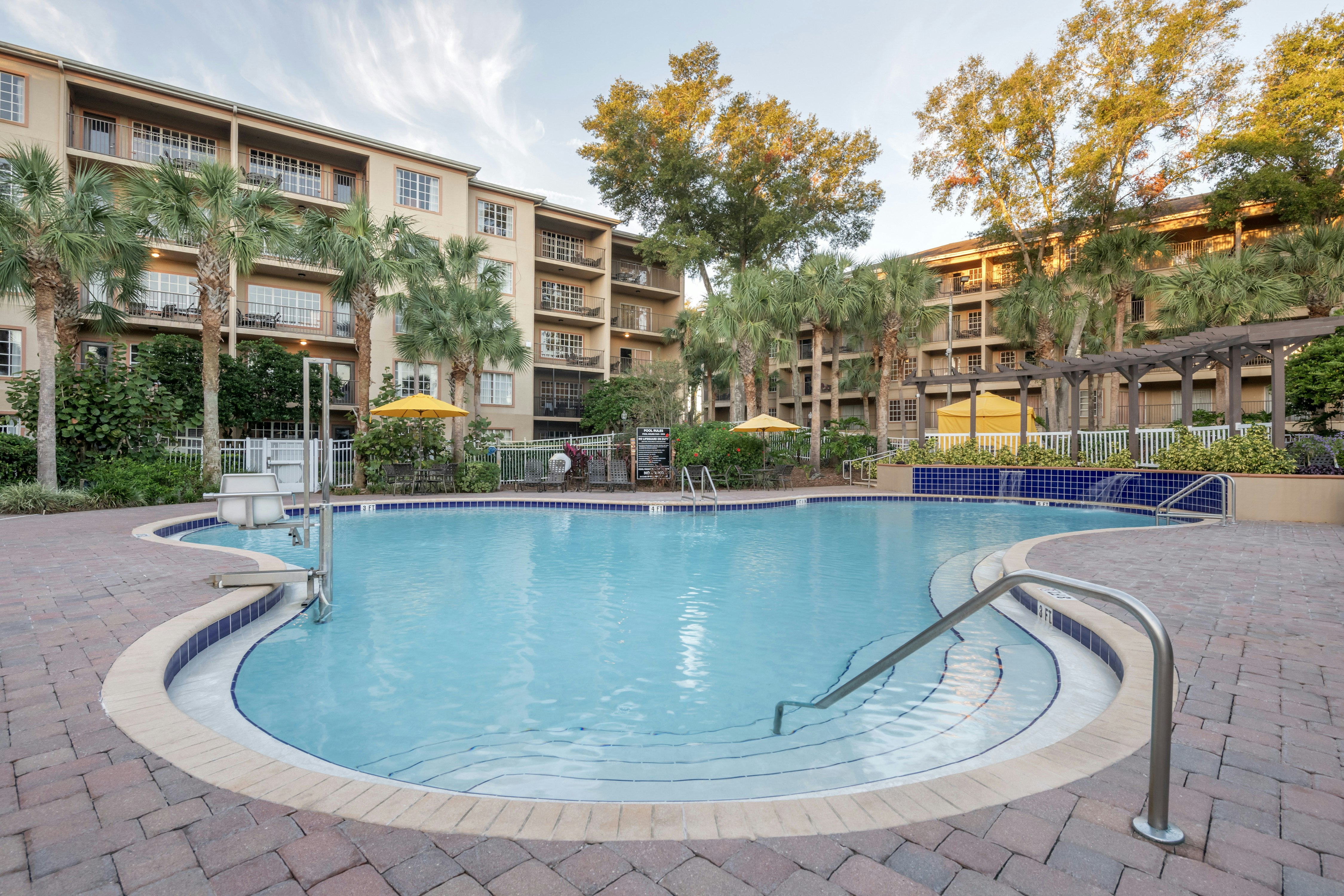 Hilton Vacation Club Aqua Sol Orlando West 35/35