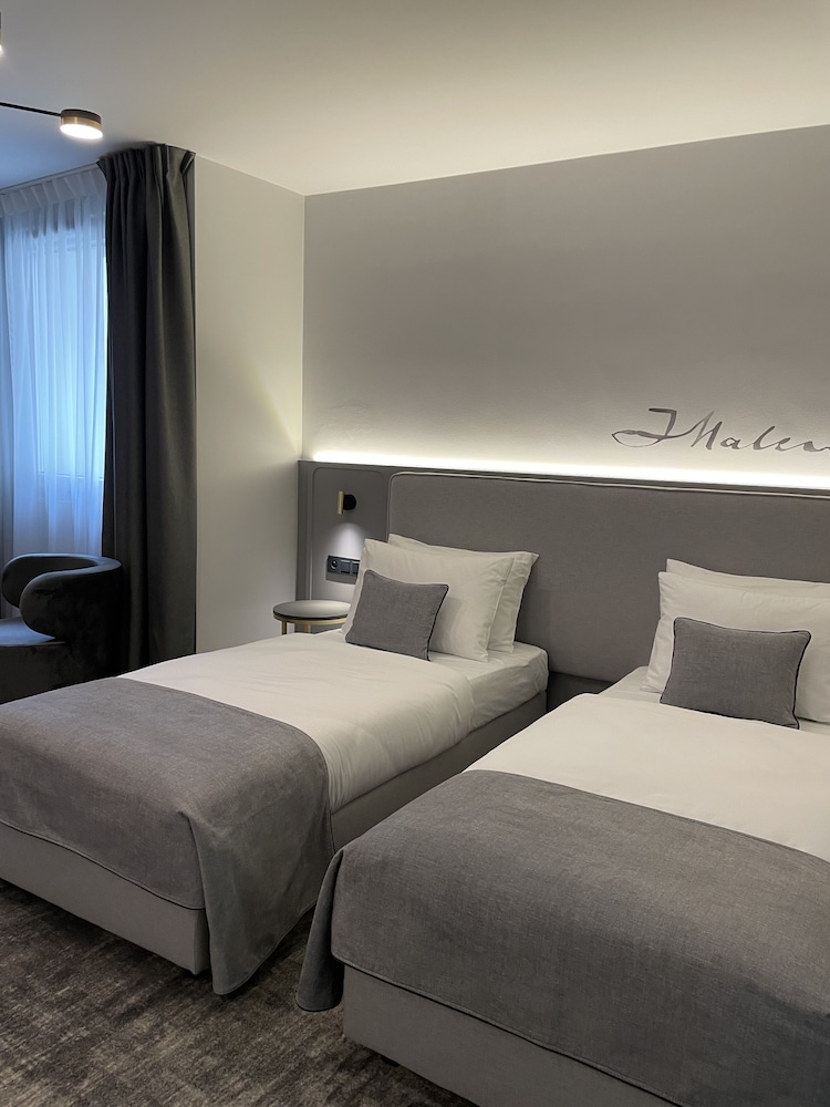 Art Boutique ApartHotel 8/34