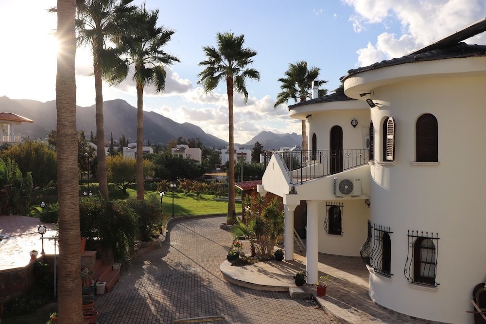 Meryems Hotel 5/41