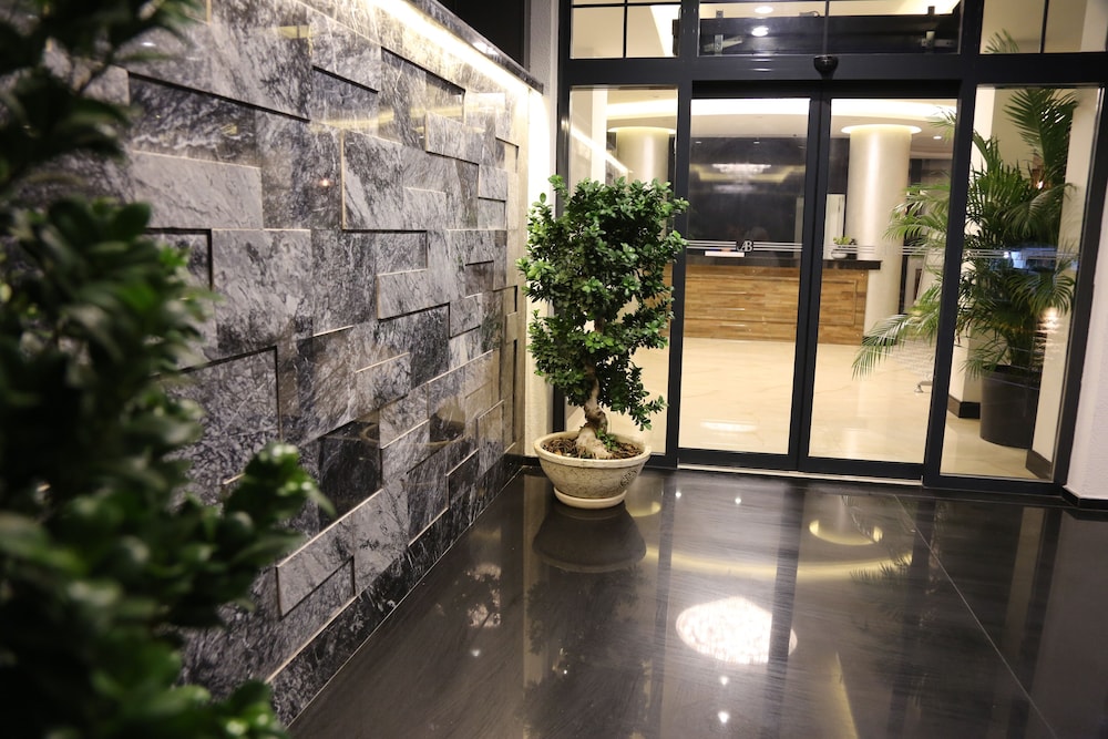 Asli Hotel 20/30