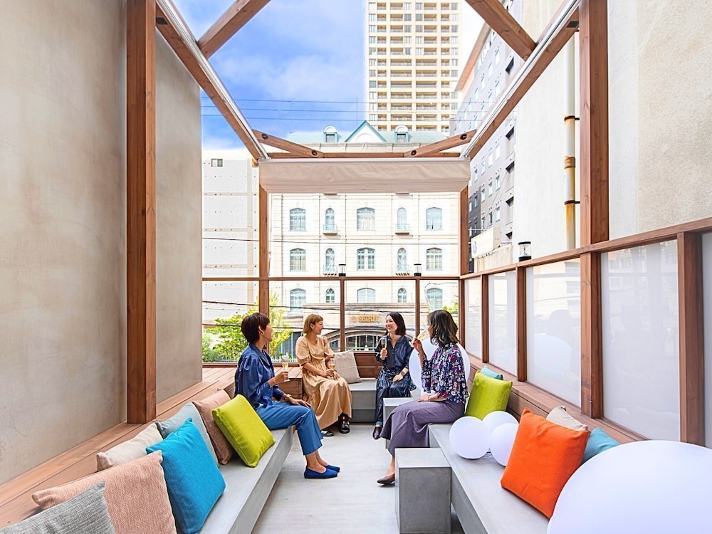Hotel The Grandee 34/48