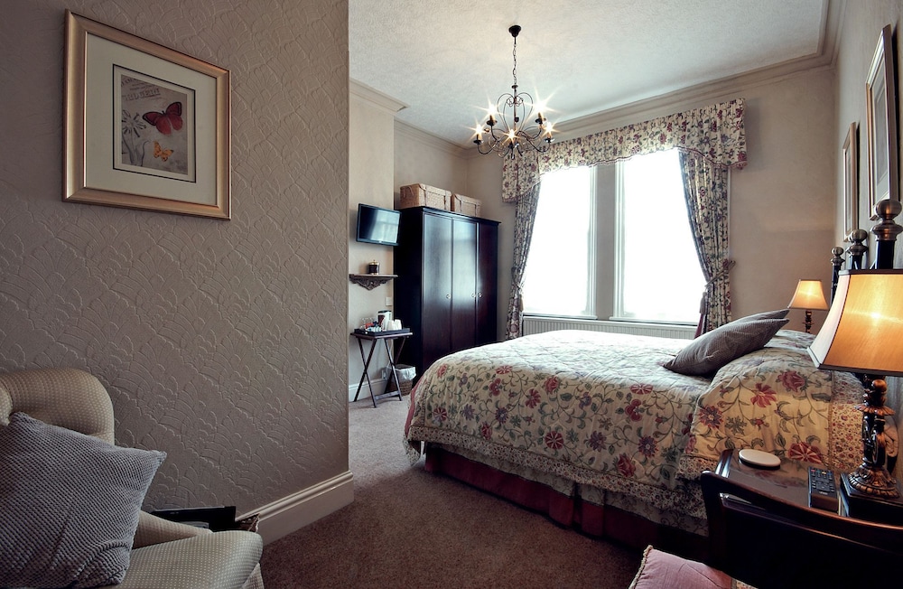 The Farthings Guest House 20/70