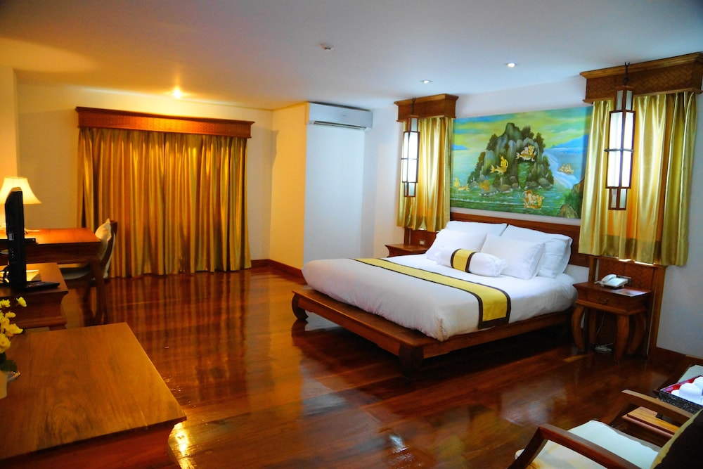 CHANTHAPANYA HOTEL 13/44