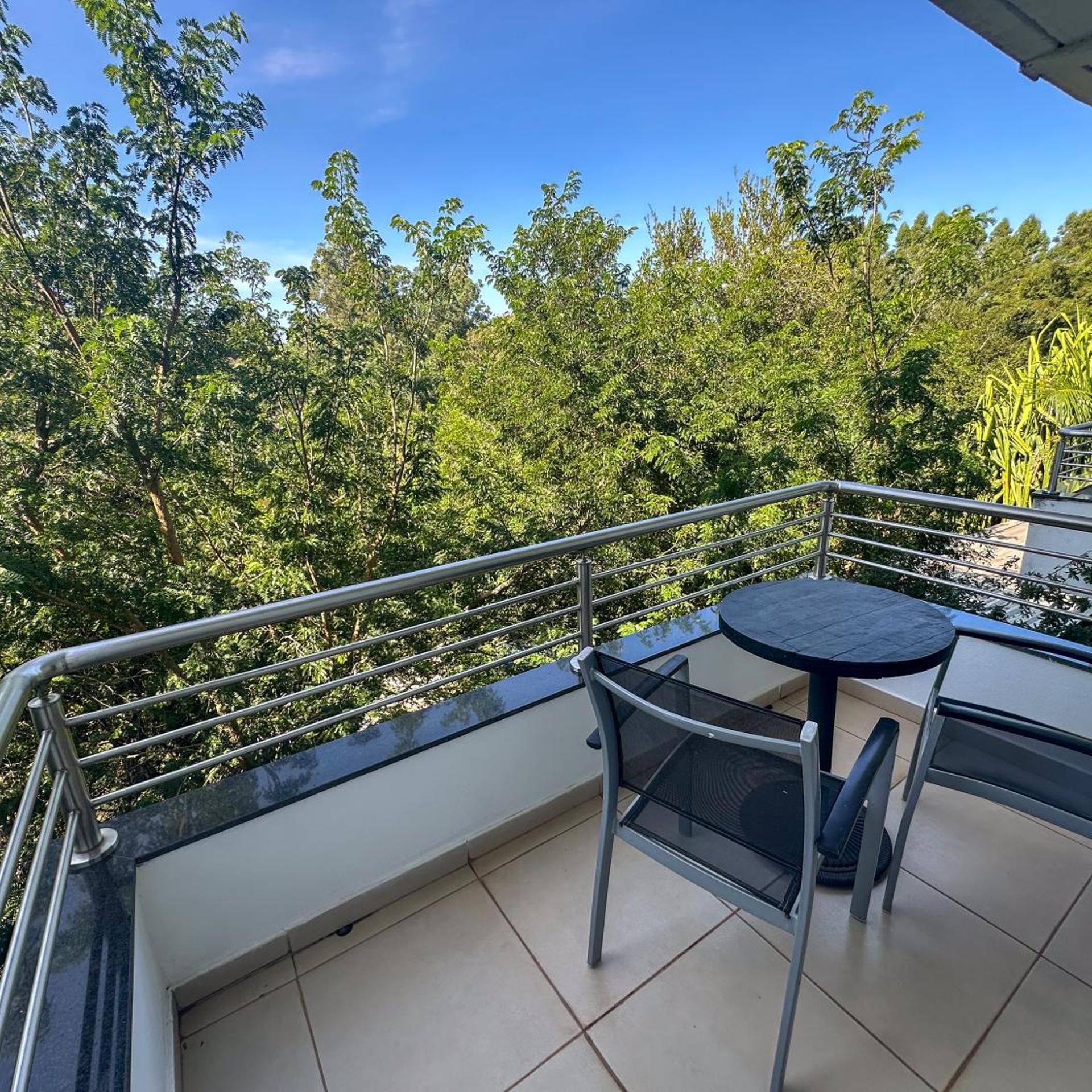Los Lagos Resort Hotel 4/50