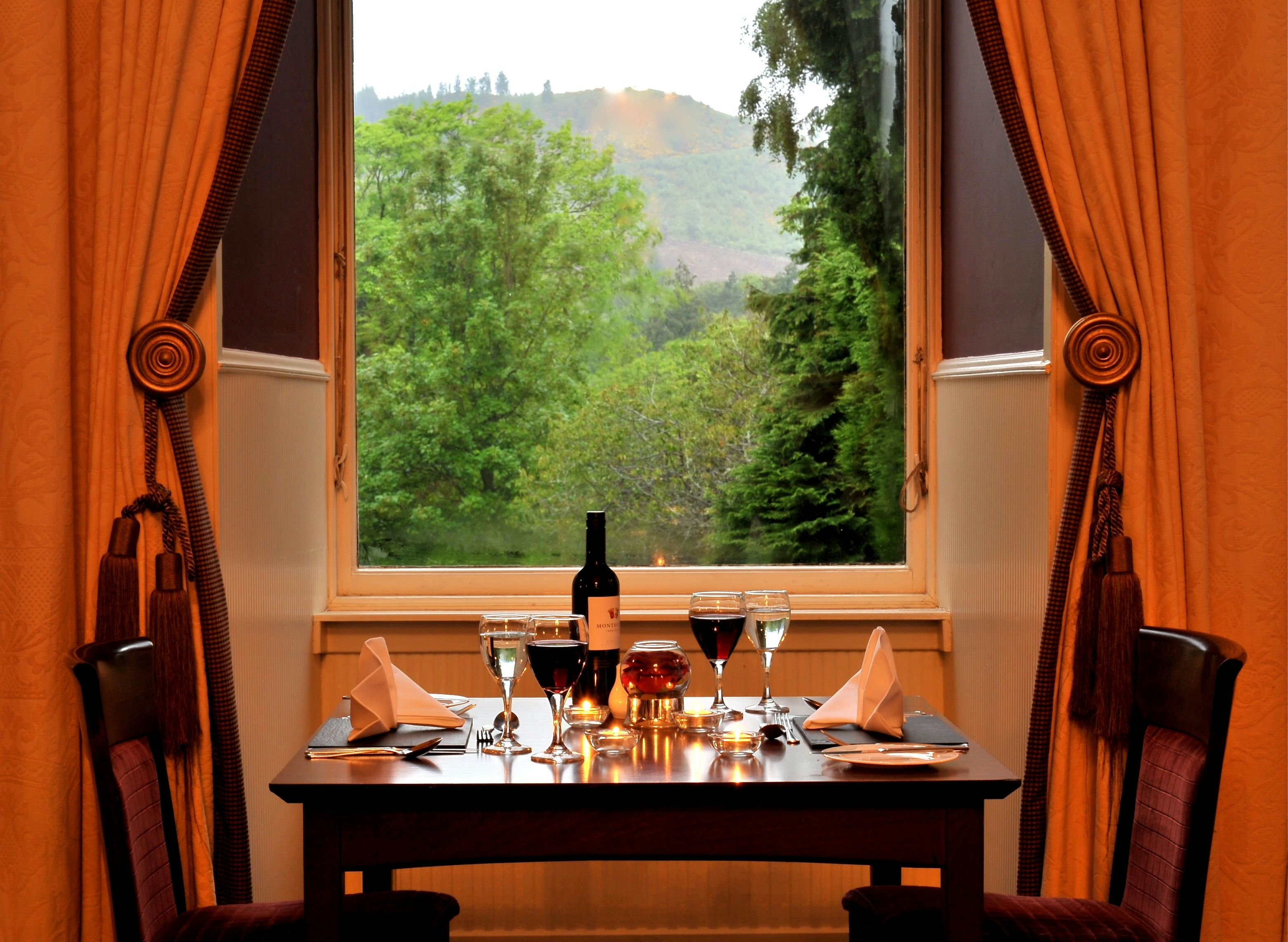 BEN WYVIS HOTEL 43/58