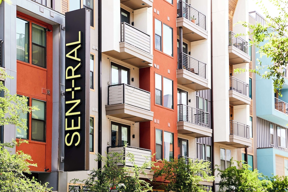 Sentral East Austin 1614 5/56