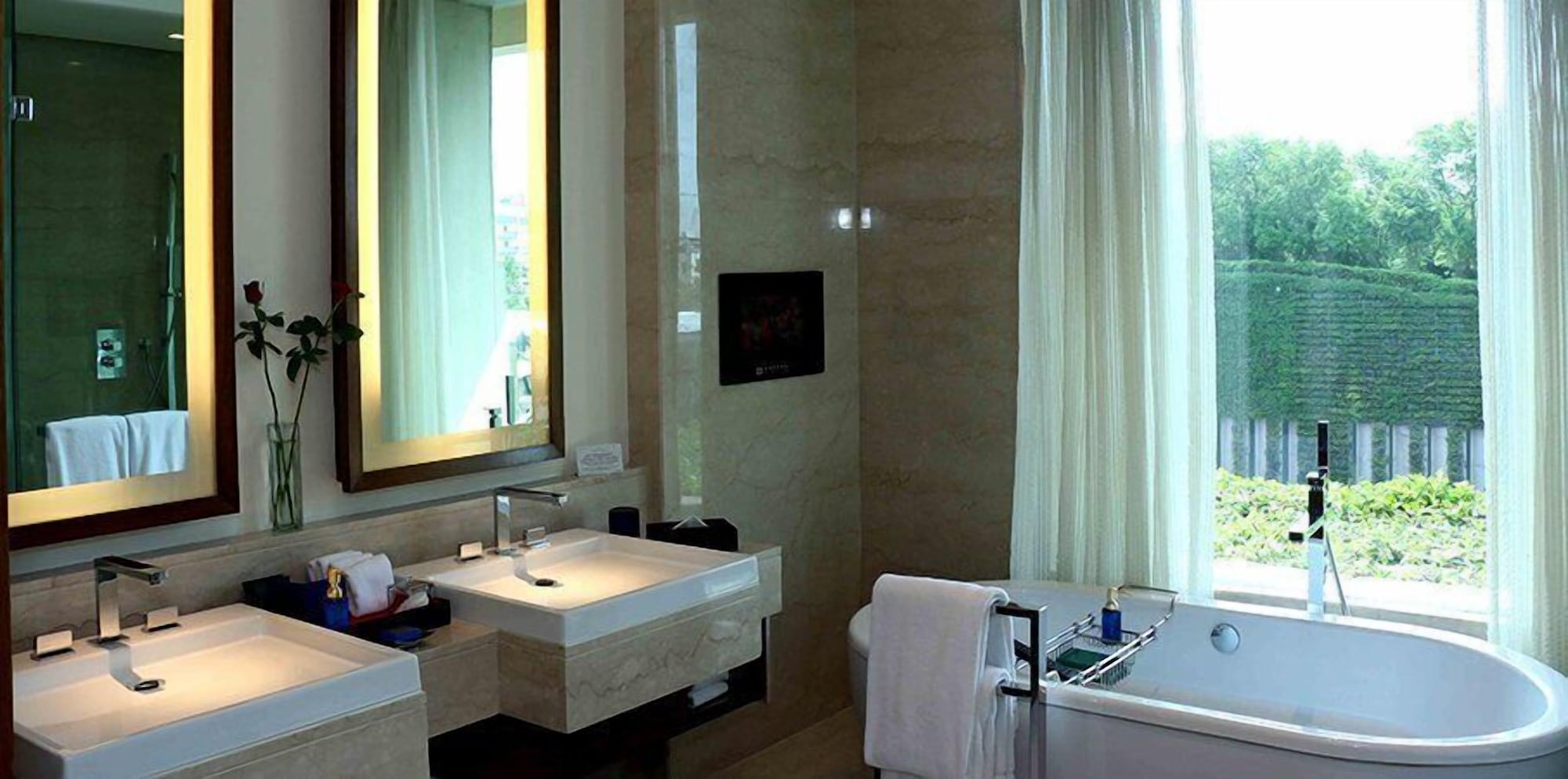 Luxury, Suite, King Bed